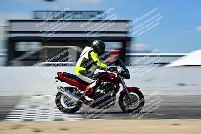 media/Mar-25-2024-Moto Forza (Mon) [[8d4319bd68]]/3-Intermediate Group/Session 4 (Front Straight Speed Pans)/